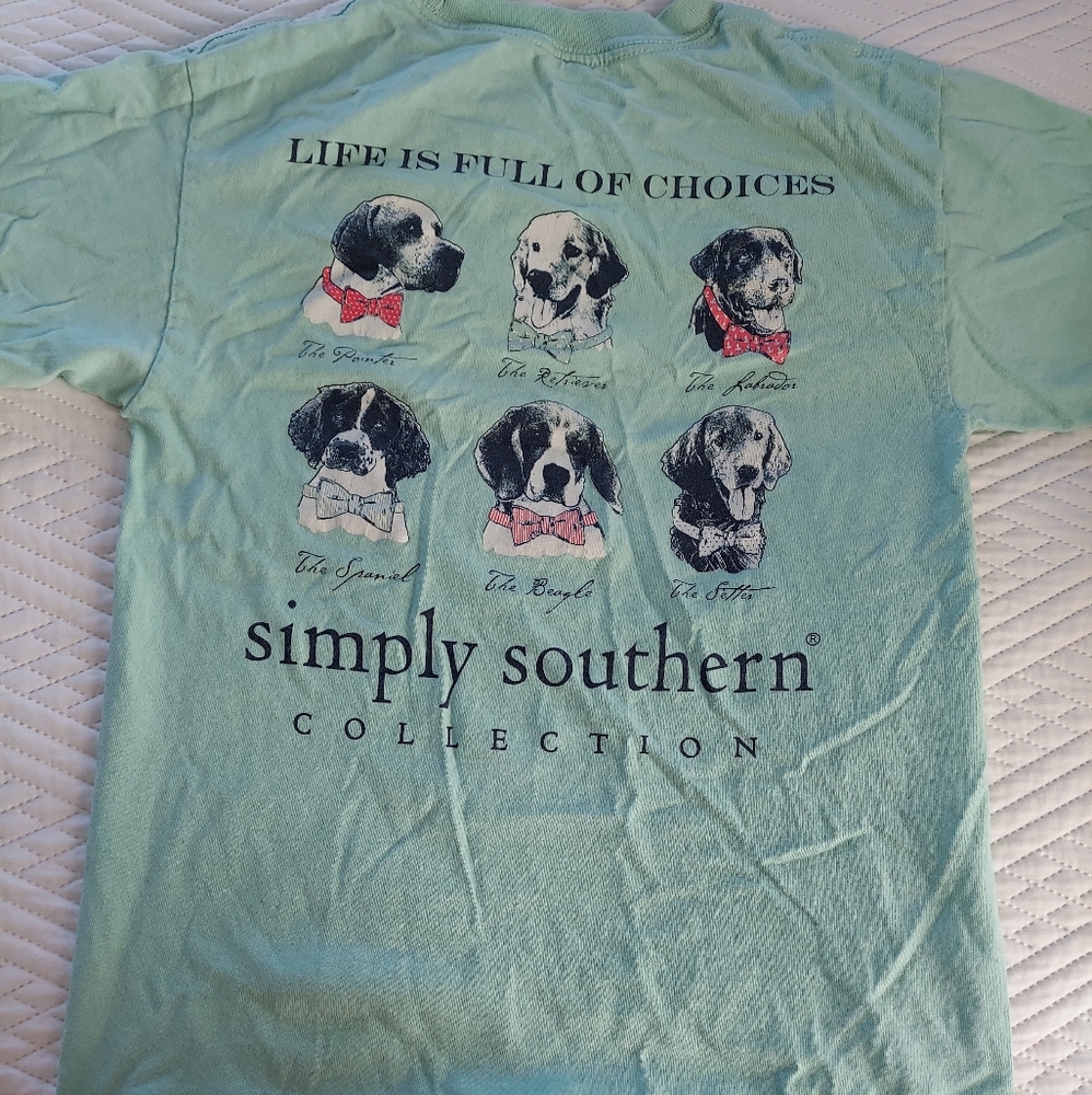 Simply Southern women's tee Size small